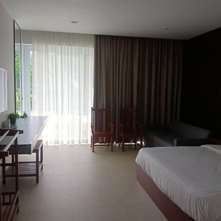 Beach House By Rose Massage Nai Thon Beach Esterno foto